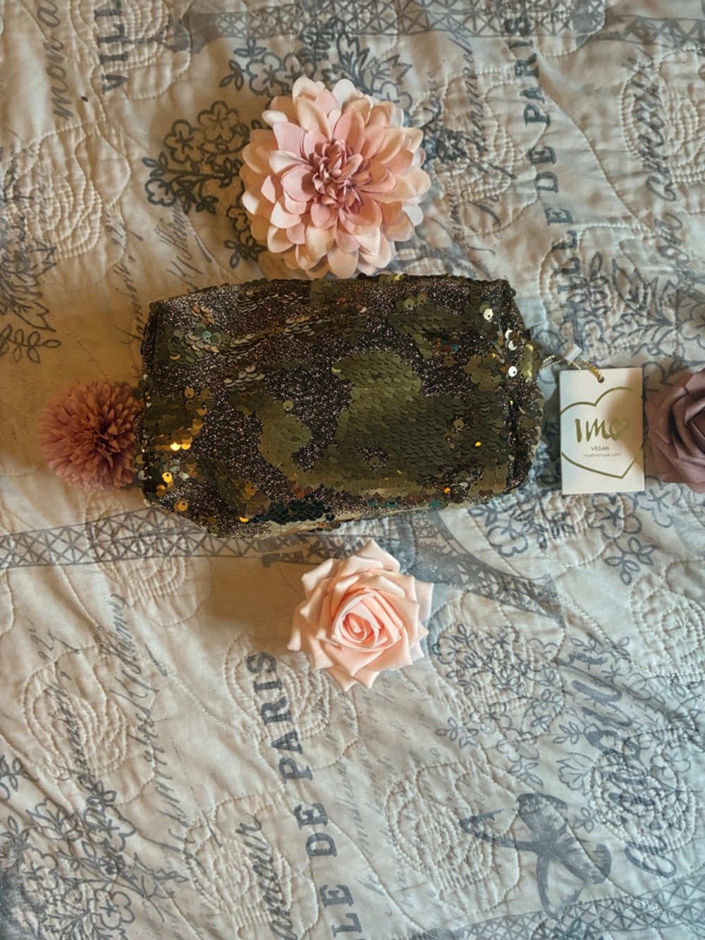 Imoshion Gold Sequin Cosmetic Bag